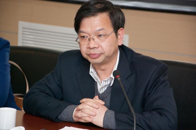 东南大学人事处处长郭小明发言南京农业大学人事处处长包平发言南京